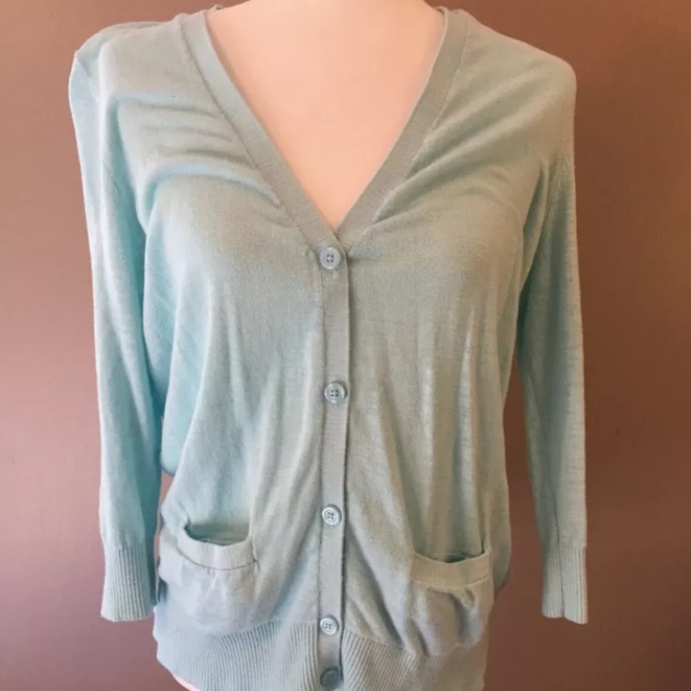 Banana Republic Women’s Large Cardigan Sweater